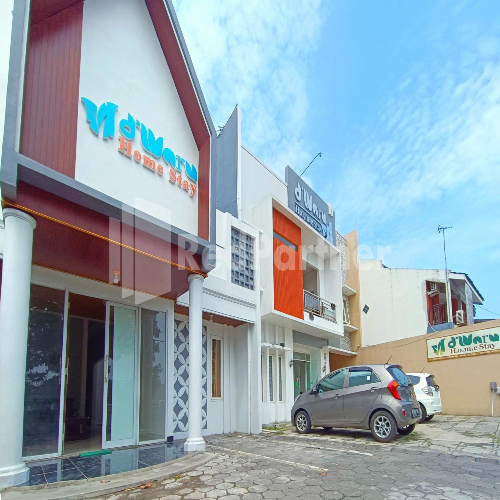 D'Waru Homestay Syariah Near Jl Slamet Riyadi Mitra Reddoorz Surakarta  Ngoại thất bức ảnh